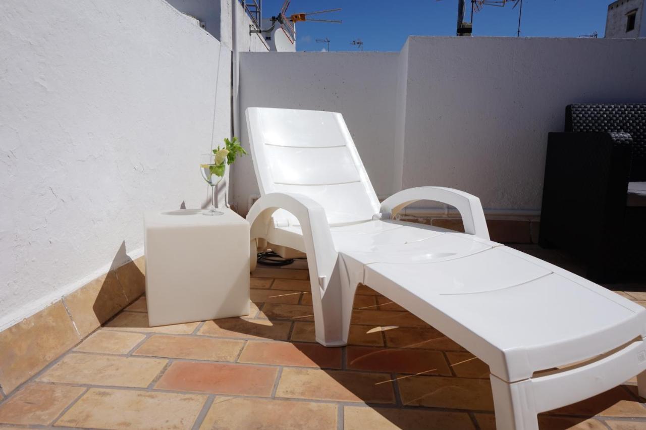 Impluvium Conil-Terraza Privada-Parking- Mayores De 25 Anos Conil De La Frontera Bagian luar foto